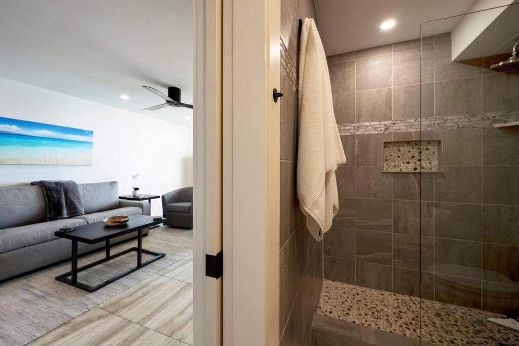 Hale Ono Loa 403- Top Floor, Ocean View, & Complete Modern Remodel Διαμέρισμα Kahana Εξωτερικό φωτογραφία