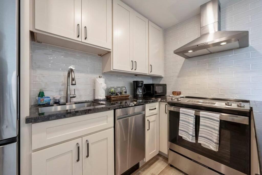 Hale Ono Loa 403- Top Floor, Ocean View, & Complete Modern Remodel Διαμέρισμα Kahana Εξωτερικό φωτογραφία